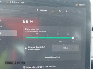 2020 Tesla Model 3 Standard Range Plus z VIN 5YJ3E1EA5LF708885, wystawiony jako IAAI lot #42172952 z przebiegiem 58 882 mil mil oraz . Historia ofert i sprzedaży dostępna na DreamBid. Obrazek 18.