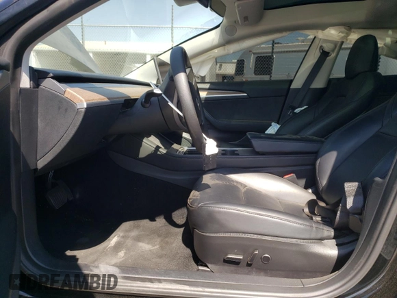 2023 Tesla Model 3 z VIN 5YJ3E1EA9PF665321, wystawiony jako Copart lot #59938995 z przebiegiem 60 679 mil mil oraz Szkoda całkowita • Salvage title. Historia ofert i sprzedaży dostępna na DreamBid. Obrazek 7.