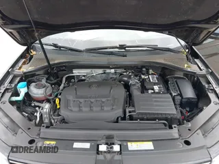 2021 Volkswagen Tiguan SE z VIN 3VV3B7AXXMM101773, wystawiony jako IAAI lot #42358588 z przebiegiem 105 629 mil mil oraz . Historia ofert i sprzedaży dostępna na DreamBid. Obrazek 10.