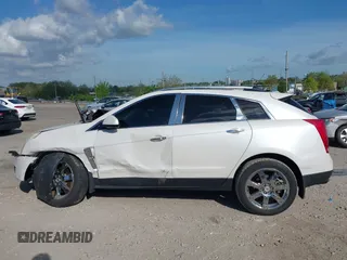 2011 Cadillac SRX Performance Collection z VIN 3GYFNBEYXBS543819, wystawiony jako IAAI lot #42159051 z przebiegiem Nie podano mil oraz . Historia ofert i sprzedaży dostępna na DreamBid. Obrazek 15.