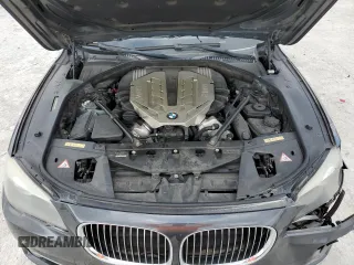 2009 BMW 7 Series 750Li with VIN WBAKB83509CY59929, listed as a Copart auction lot 45330245 with 117,156 mi miles and Salvage Title. Bid and sale history available at DreamBid. Image 11.