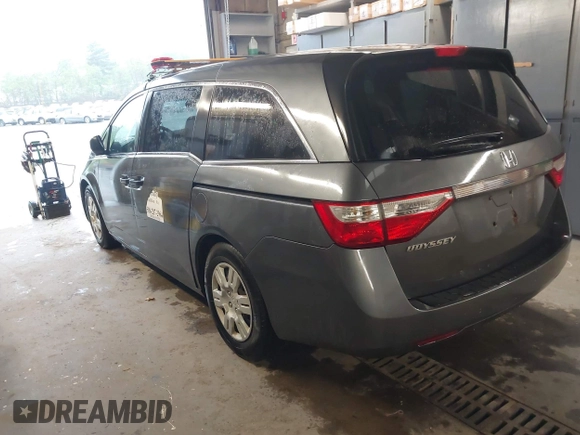 2011 Honda Odyssey LX с VIN 5FNRL5H2XBB075570, выставлен на аукционе IAAI как лот 42168055 с пробегом 169 016 миль миль и . История ставок и продаж доступна на DreamBid. Изображение 3.