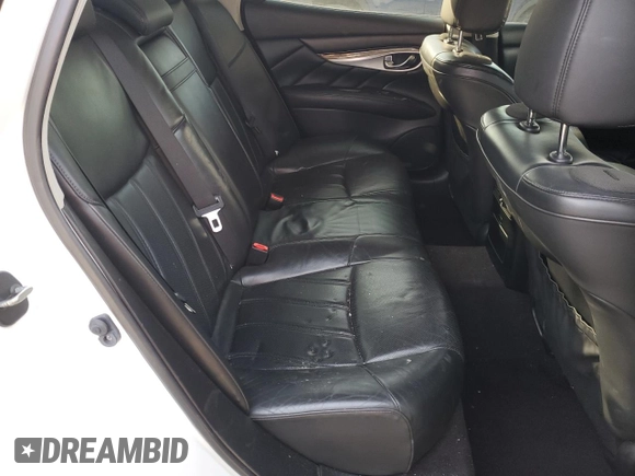 2015 Infiniti Q70 with VIN JN1BY1AR6FM561375, listed as a Copart auction lot 46578795 with 147,080 mi miles and Salvage title. Bid and sale history available at DreamBid. Image 10.
