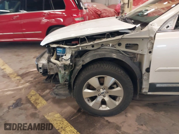 2011 Subaru Outback Limited Power Moon with VIN 4S4BRDLC8B2423794, listed as a IAAI auction lot 41539114 with 165,256 mi miles and . Bid and sale history available at DreamBid. Image 15.
