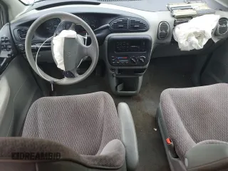 1998 Plymouth Voyager SE z VIN 2P4GP4530WR729663, wystawiony jako Copart lot #74953994 z przebiegiem Nie podano mil oraz Szkody całkowita. Historia ofert i sprzedaży dostępna na DreamBid. Obrazek 8.
