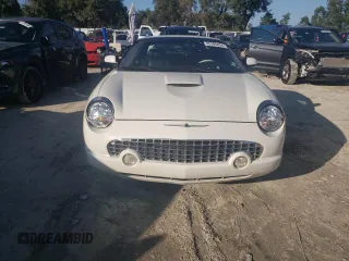 2003 Ford Thunderbird Deluxe with VIN 1FAHP60A73Y109559, listed as a Copart auction lot 85395034 with 121,755 mi miles and Clean Title. Bid and sale history available at DreamBid. Image 5.