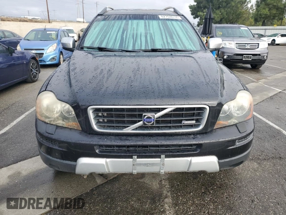2010 Volvo XC90 with VIN YV4982CF2A1545511, listed as a Copart auction lot 82704614 with 166,448 mi miles and Non Repairable. Bid and sale history available at DreamBid. Image 5.