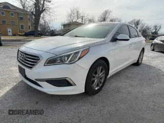 2016 Hyundai Sonata SE with VIN 5NPE24AF8GH402260, listed as a Copart auction lot 54110055 with 218,272 mi miles and Clean Title. Bid and sale history available at carsss.com. Image 2.