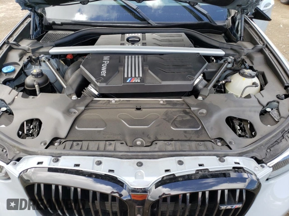 2022 BMW X4 M z VIN 5YM23EC08N9J85904, wystawiony jako Copart lot #41979823 z przebiegiem Nie podano mil oraz . Historia ofert i sprzedaży dostępna na DreamBid. Obrazek 12.