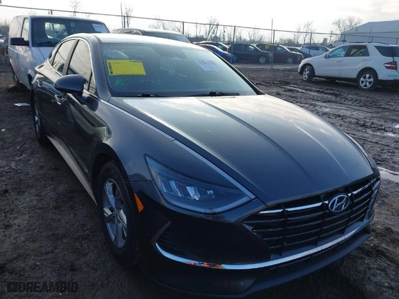 2020 Hyundai Sonata SE with VIN 5NPEG4JA8LH016082, listed as a IAAI auction lot 41684619 with 65,107 mi miles. Bid and sale history available at carsss.com. Image 1.
