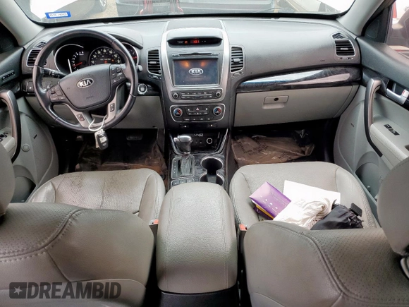 2015 Kia Sorento SX with VIN 5XYKW4A78FG564878, listed as a Copart auction lot 86827054 with 166,215 mi miles and Clean title. Bid and sale history available at DreamBid. Image 8.