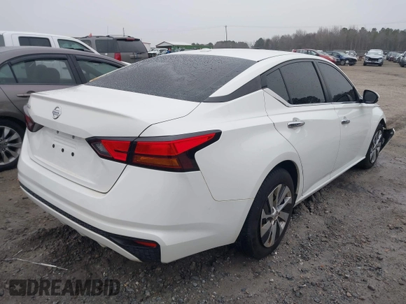 2020 Nissan Altima S z VIN 1N4BL4BV7LC191246, wystawiony jako IAAI lot #41606072 z przebiegiem 104 367 mil mil oraz . Historia ofert i sprzedaży dostępna na DreamBid. Obrazek 4.