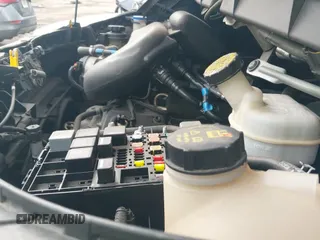 2017 Ford Transit с VIN 1FTYE1YM0HKA61334, выставлен на аукционе IAAI как лот 39967511 с пробегом 139 619 миль миль и . История ставок и продаж доступна на DreamBid. Изображение 18.