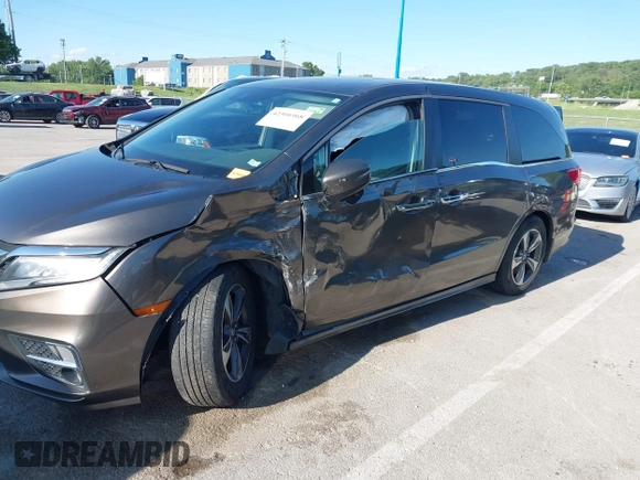 2018 Honda Odyssey Touring с VIN 5FNRL6H80JB010624, выставлен на аукционе IAAI как лот 42306968 с пробегом 107 749 миль миль и . История ставок и продаж доступна на DreamBid. Изображение 18.