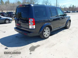 2010 Land Rover LR4 Lux with VIN SALAK2D42AA543913, listed as a IAAI auction lot 42039979 with 108,789 mi miles and . Bid and sale history available at DreamBid. Image 4.