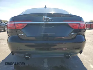 2017 Jaguar XF 35t with VIN SAJBR4BV1HCY30786, listed as a Copart auction lot 79463084 with 117,183 mi miles and Clean Title. Bid and sale history available at carsss.com. Image 6.