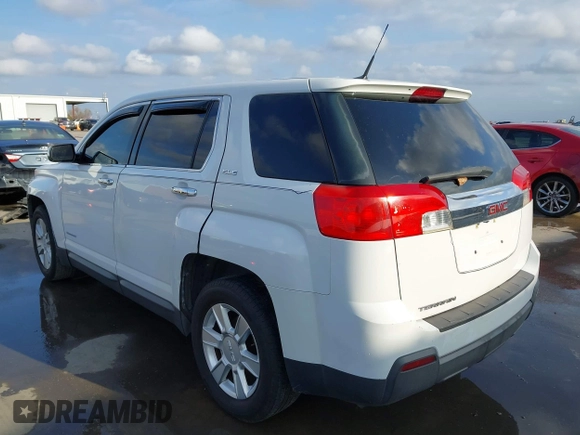 2011 GMC Terrain SLE-1 z VIN 2CTALMEC1B6216136, wystawiony jako IAAI lot #41108001 z przebiegiem 204 311 mil mil oraz . Historia ofert i sprzedaży dostępna na DreamBid. Obrazek 3.