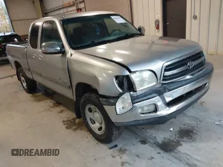 2002 Toyota Tundra SR5 with VIN 5TBRN341X2S281987, listed as a IAAI auction lot 40881309 with 219,272 mi miles and . Bid and sale history available at DreamBid. Image 1.