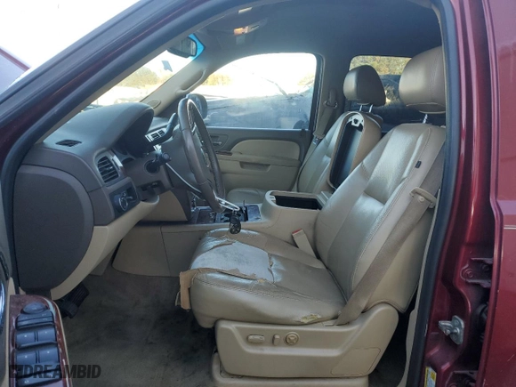 2011 Chevrolet Tahoe LTZ with VIN 1GNSCCE01BR283895, listed as a Copart auction lot 81923754 with 208,116 mi miles and Salvage Title. Bid and sale history available at carsss.com. Image 7.