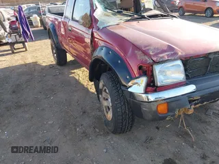 1998 Toyota Tacoma with VIN 4TAWN72NXWZ086401, listed as a IAAI auction lot 41697766 with Not Provided miles and . Bid and sale history available at DreamBid. Image 14.