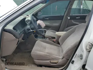 1994 Honda Accord LX with VIN 1HGCD5630RA101127, listed as a Copart auction lot 88433545 with 201,402 mi miles and Salvage Title. Bid and sale history available at carsss.com. Image 7.