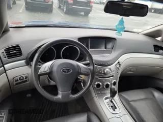2010 Subaru Tribeca Limited z VIN 4S4WX9HD4A4401008, wystawiony jako Copart lot #57364425 z przebiegiem 167 418 mil mil oraz Tytuł czysty. Historia ofert i sprzedaży dostępna na DreamBid. Obrazek 9.