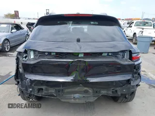 2022 Porsche Macan z VIN WP1AA2A55NLB00378, wystawiony jako IAAI lot #42338661 z przebiegiem 28 045 mil mil oraz . Historia ofert i sprzedaży dostępna na DreamBid. Obrazek 17.