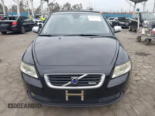2010 Volvo S40 R-Design with VIN YV1672MH4A2488208, listed as a IAAI auction lot 41462415 with 125,665 mi miles. Bid and sale history available at carsss.com. Image 12.