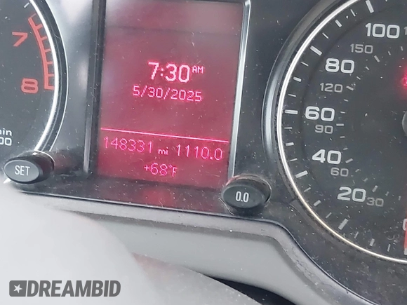2010 Audi Q5 Premium Plus с VIN WA1LKAFP3AA005541, выставлен на аукционе IAAI как лот 42382512 с пробегом 148 331 миль миль и . История ставок и продаж доступна на DreamBid. Изображение 14.