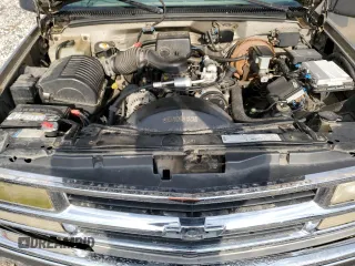 1998 Chevrolet Silverado 1500 with VIN 1GCEK14R9WZ155388, listed as a Copart auction lot 77624754 with 206,464 mi miles and Salvage Title. Bid and sale history available at DreamBid. Image 12.