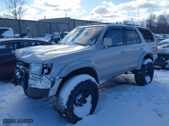 1998 Toyota 4Runner Limited with VIN JT3HN87R2W0184698, listed as a IAAI auction lot 41710285 with 176,068 mi miles. Bid and sale history available at carsss.com. Image 2.