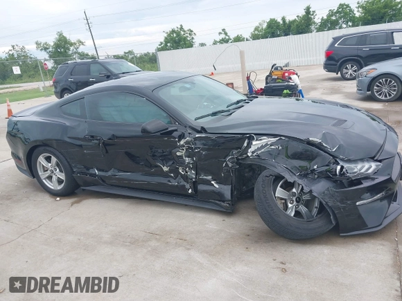 2020 Ford Mustang EcoBoost with VIN 1FA6P8THXL5158364, listed as a IAAI auction lot 42398017 with 38,733 mi miles and . Bid and sale history available at DreamBid. Image 13.