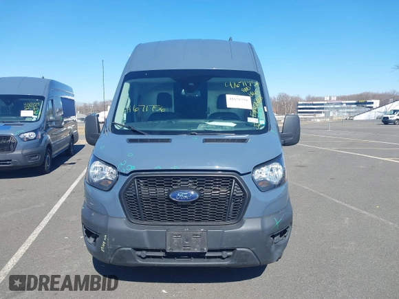 2021 Ford Transit Cargo with VIN 1FTBR3X84MKA54150, listed as a IAAI auction lot 41671756 with 96,556 mi miles and . Bid and sale history available at DreamBid. Image 12.