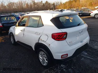 2021 Hyundai Venue SE with VIN KMHRB8A32MU096751, listed as a IAAI auction lot 41362624 with 84,339 mi miles. Bid and sale history available at carsss.com. Image 3.
