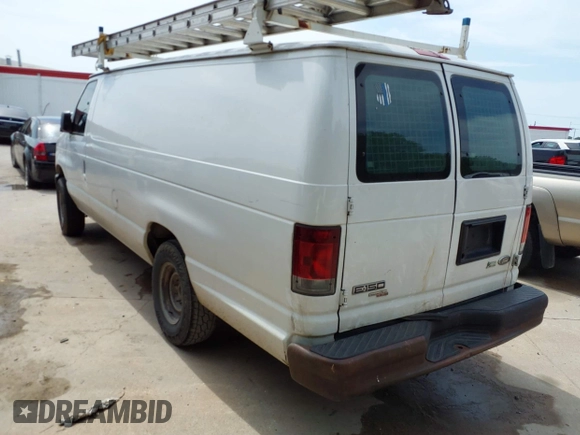 2011 Ford Econoline Cargo Commercial with VIN 1FTNS1EW0BDA65560, listed as a IAAI auction lot 42023428 with 267,279 mi miles. Bid and sale history available at carsss.com. Image 3.