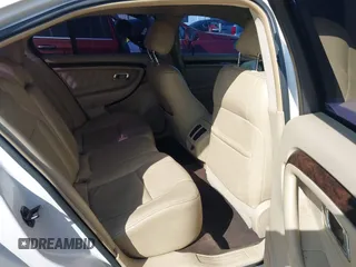 2013 Ford Taurus Limited with VIN 1FAHP2F82DG218533, listed as a IAAI auction lot 41934075 with 172,173 mi miles and . Bid and sale history available at DreamBid. Image 8.