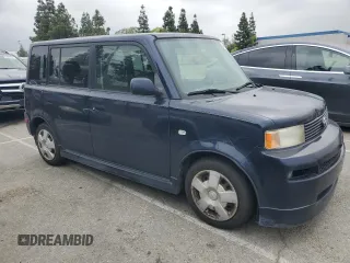 2004 Scion xB with VIN JTLKT324640140985, listed as a Copart auction lot 54249605 with 164,441 mi miles and Salvage Title. Bid and sale history available at carsss.com. Image 4.