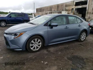 2021 Toyota Corolla LE with VIN 5YFEPMAE9MP230957, listed as a Copart auction lot 69807044 with 61,146 mi miles and Salvage Title. Bid and sale history available at DreamBid. Image 1.