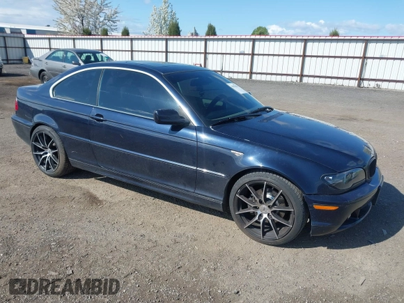 2006 BMW 3 Series 325Ci with VIN WBABD33446PL08864, listed as a IAAI auction lot 42078036 with 146,880 mi miles. Bid and sale history available at carsss.com. Image 1.