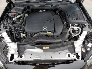 2021 Mercedes-Benz E 350 z VIN W1KZF8DB9MA928704, wystawiony jako Copart lot #60171705 z przebiegiem 44 068 mil mil oraz Szkoda całkowita • Salvage title. Historia ofert i sprzedaży dostępna na DreamBid. Obrazek 11.
