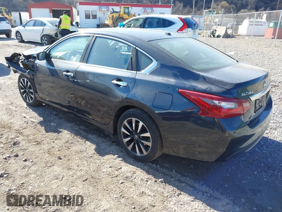 2018 Nissan Altima SR with VIN 1N4AL3AP9JC239996, listed as a IAAI auction lot 41822378 with 118,690 mi miles and . Bid and sale history available at carsss.com. Image 3.