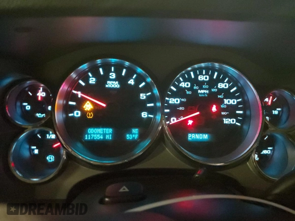2010 Chevrolet Silverado 1500 LT with VIN 3GCRKSE3XAG266154, listed as a Copart auction lot 46147335 with 117,554 mi miles and Salvage Title. Bid and sale history available at DreamBid. Image 9.
