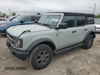 2022 Ford Bronco z VIN 1FMDE5BH3NLB13770, wystawiony jako Copart lot #56737625 z przebiegiem 22 387 mil mil oraz Szkoda całkowita • Salvage title. Historia ofert i sprzedaży dostępna na DreamBid. Obrazek 1.