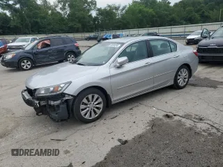 2015 Honda Accord EX-L z VIN 1HGCR2F82FA013896, wystawiony jako Copart lot #63684245 z przebiegiem 124 981 mil mil oraz Szkoda całkowita • Salvage title. Historia ofert i sprzedaży dostępna na DreamBid. Obrazek 1.