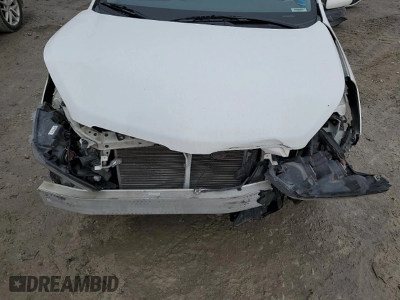 2010 Pontiac Vibe with VIN 5Y2SM6E00AZ420685, listed as a Copart auction lot 42993035 with 111,761 mi miles and Salvage Title. Bid and sale history available at carsss.com. Image 11.