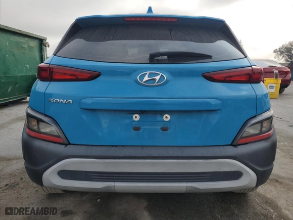 2022 Hyundai Kona SE with VIN KM8K22AB4NU785746, listed as a Copart auction lot 43788525 with 66,483 mi miles and Salvage Title. Bid and sale history available at carsss.com. Image 6.