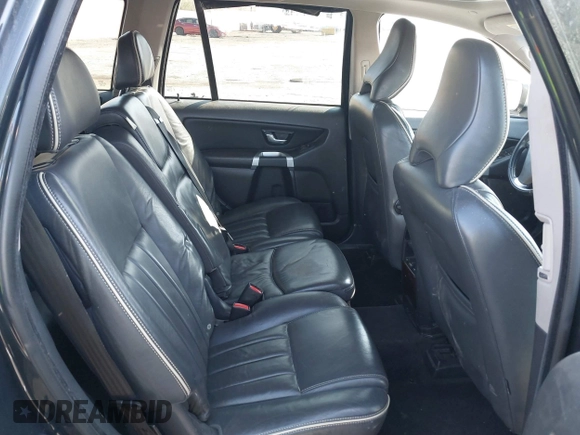2014 Volvo XC90 with VIN YV4952CY8E1688883, listed as a IAAI auction lot 41408524 with 103,621 mi miles. Bid and sale history available at carsss.com. Image 8.