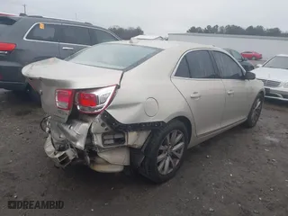 2013 Chevrolet Malibu LT with VIN 1G11E5SAXDF172380, listed as a IAAI auction lot 41535891 with 174,624 mi miles. Bid and sale history available at carsss.com. Image 4.