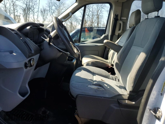2015 Ford Transit XL с VIN 1FBZX2CM9FKA99688, выставлен на аукционе Copart как лот 48202305 с пробегом 266 772 миль миль и Чистый • Clean title. История ставок и продаж доступна на DreamBid. Изображение 7.