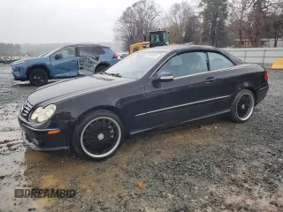 2004 Mercedes-Benz CLK 500 z VIN WDBTK75G44T018395, wystawiony jako Copart lot #83030384 z przebiegiem Nie podano mil oraz Szkoda całkowita • Salvage title. Historia ofert i sprzedaży dostępna na DreamBid. Obrazek 1.
